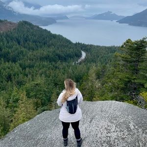 Meet your Posher, Léa